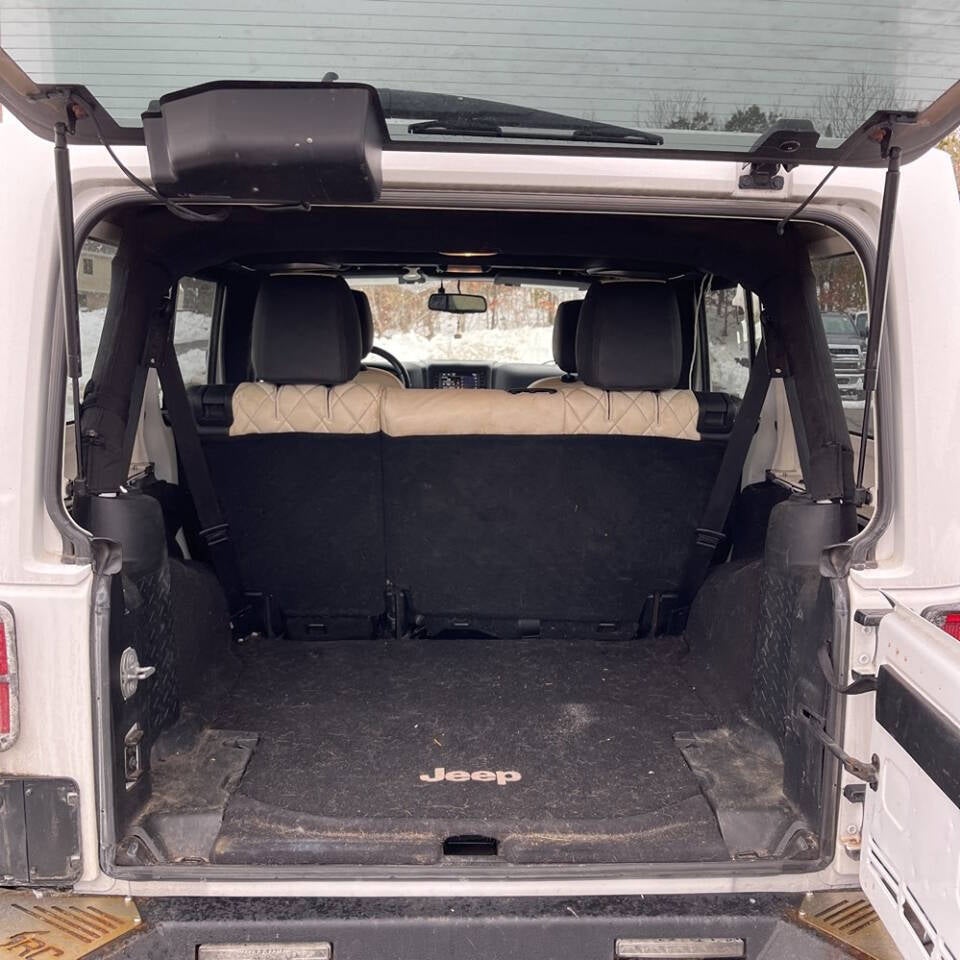 2017 Jeep Wrangler Unlimited Smoky Mountain 4x4 4dr SUV