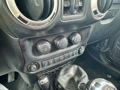 2016 Jeep Wrangler Unlimited Sahara 4x4 4dr SUV