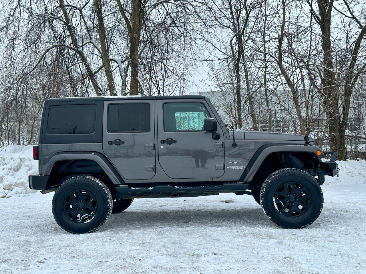 2016 Jeep Wrangler Unlimited Sahara 4x4 4dr SUV