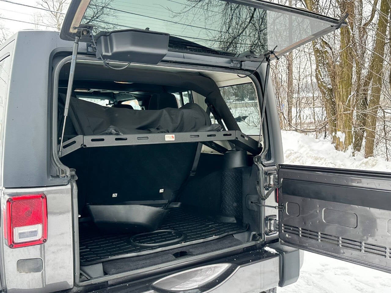 2016 Jeep Wrangler Unlimited Sahara 4x4 4dr SUV