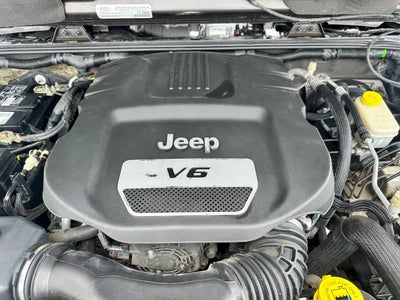 2016 Jeep Wrangler Unlimited Sahara 4x4 4dr SUV