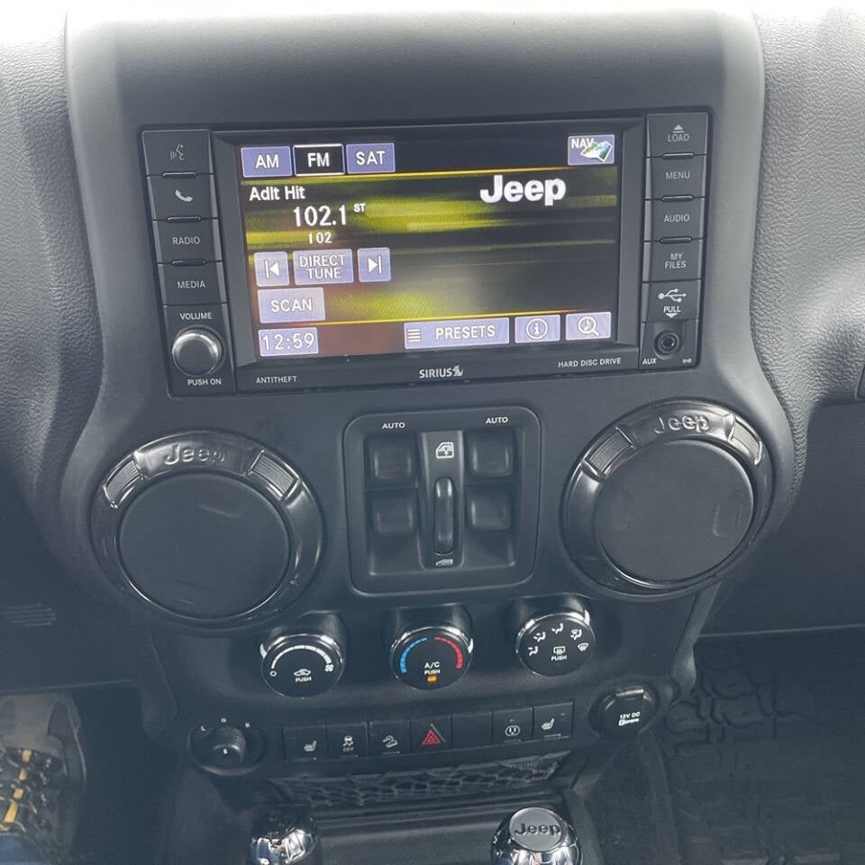 2017 Jeep Wrangler Unlimited Smoky Mountain 4x4 4dr SUV