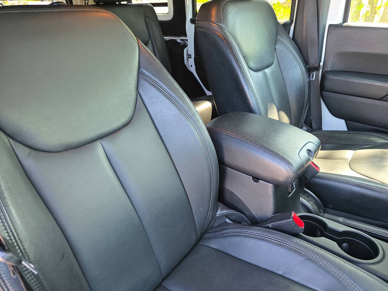 2017 Jeep Wrangler Unlimited Smoky Mountain 4x4 4dr SUV