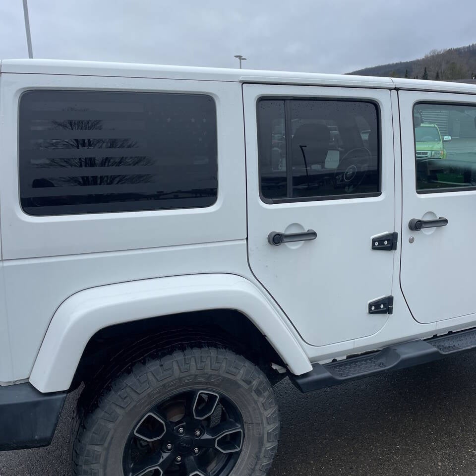2017 Jeep Wrangler Unlimited Smoky Mountain 4x4 4dr SUV