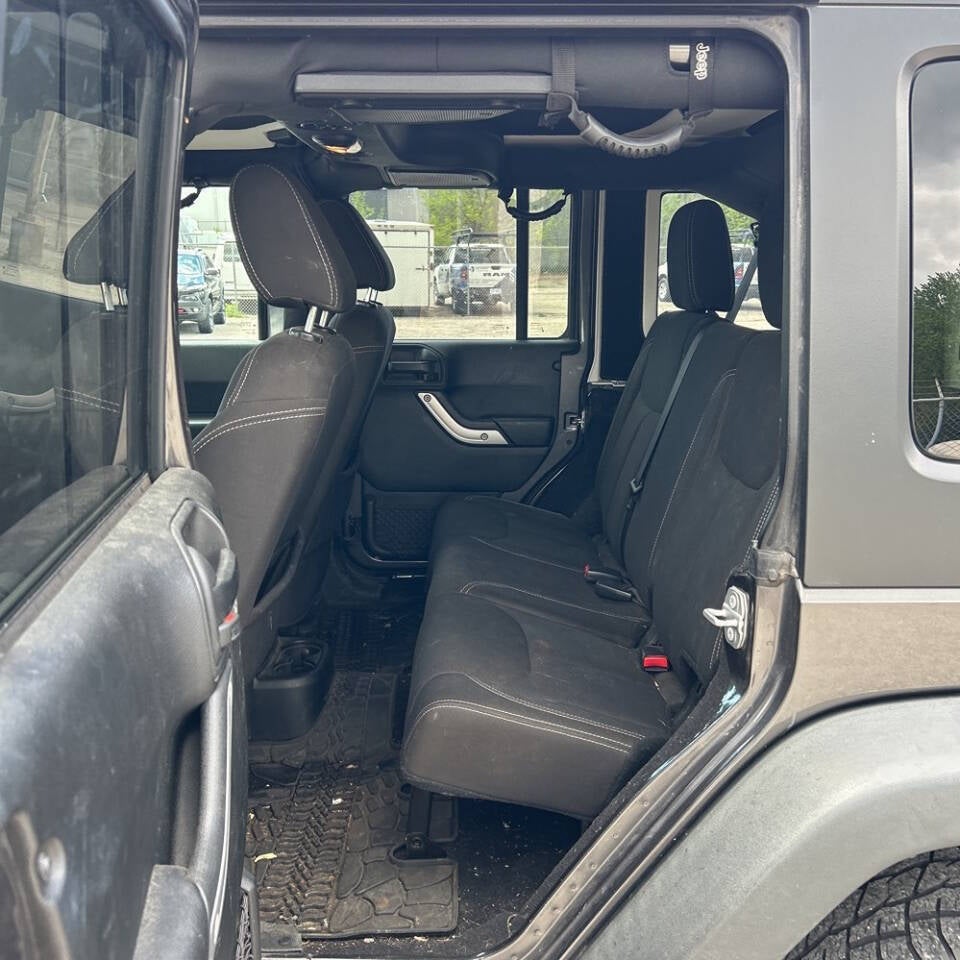 2017 Jeep Wrangler Unlimited Rubicon 4x4 4dr SUV