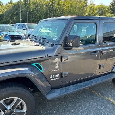 2018 Jeep Wrangler Unlimited Sahara 4x4 4dr SUV (midyear release)