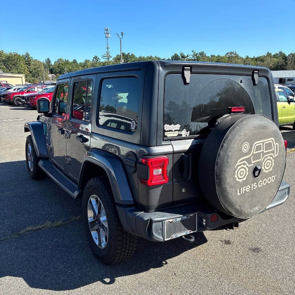 2018 Jeep Wrangler Unlimited Sahara 4x4 4dr SUV (midyear release)