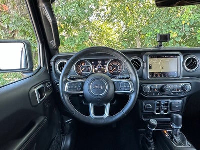 2018 Jeep Wrangler Unlimited Sahara 4x4 4dr SUV (midyear release)