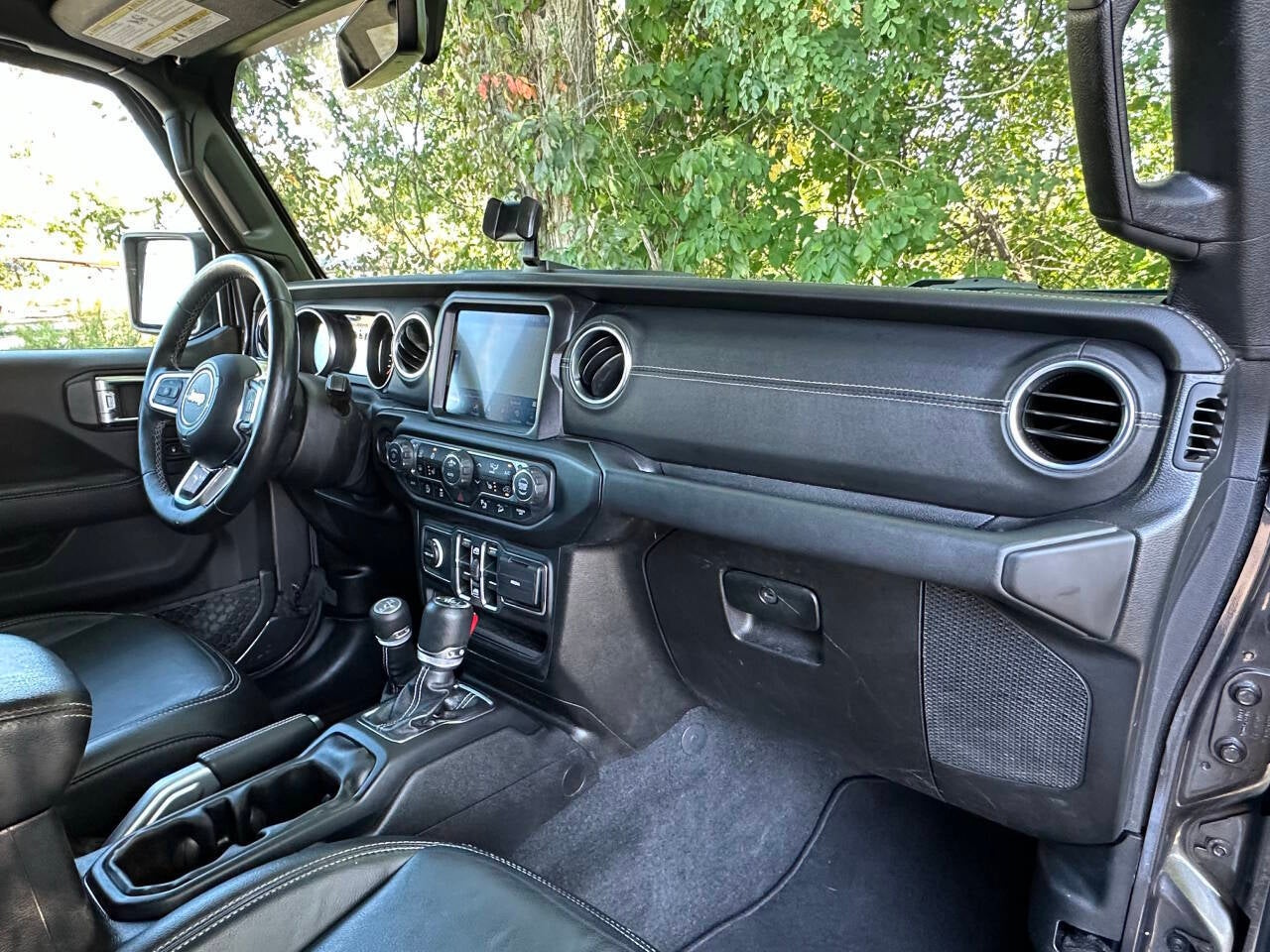 2018 Jeep Wrangler Unlimited Sahara 4x4 4dr SUV (midyear release)