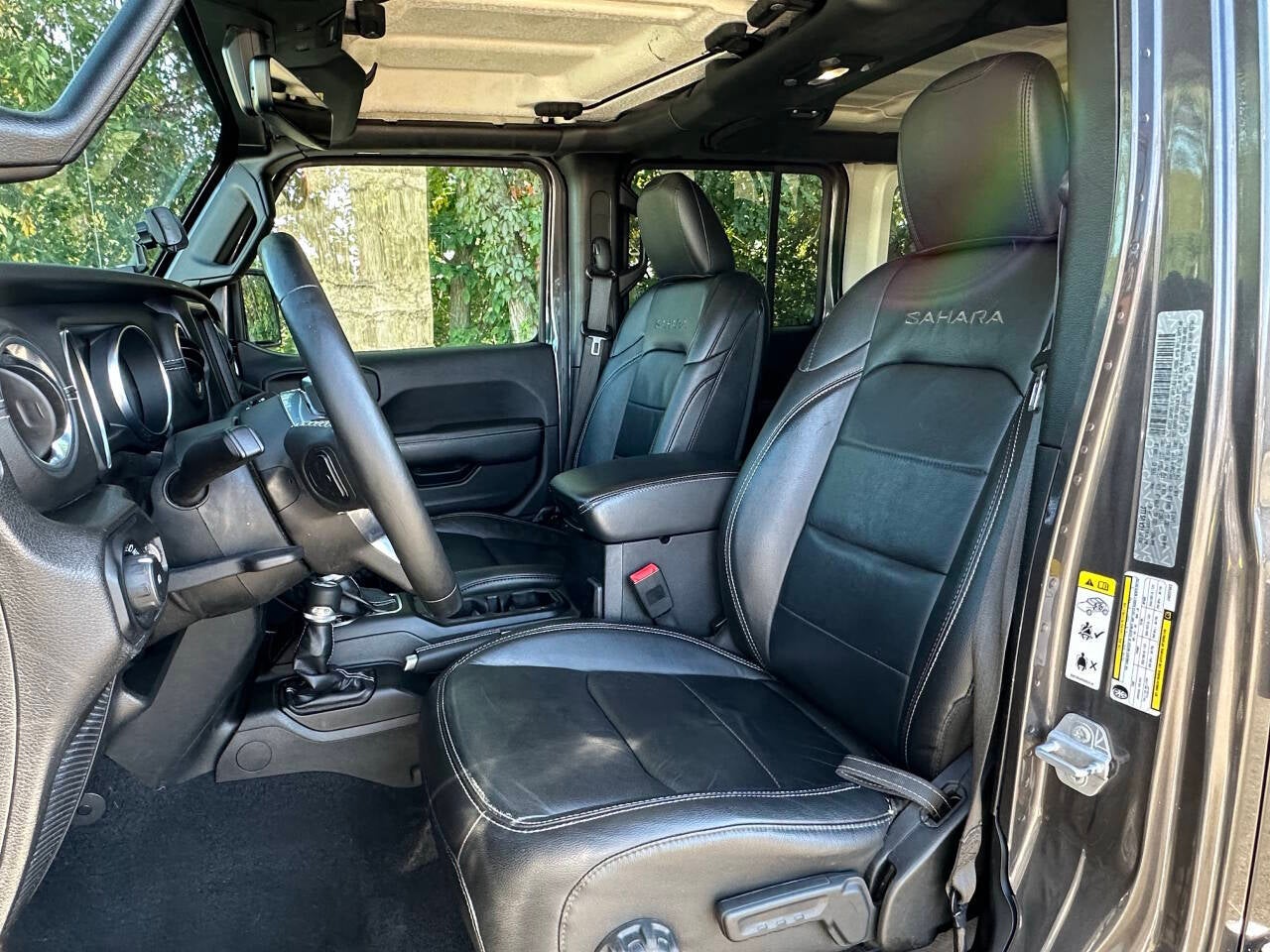 2018 Jeep Wrangler Unlimited Sahara 4x4 4dr SUV (midyear release)