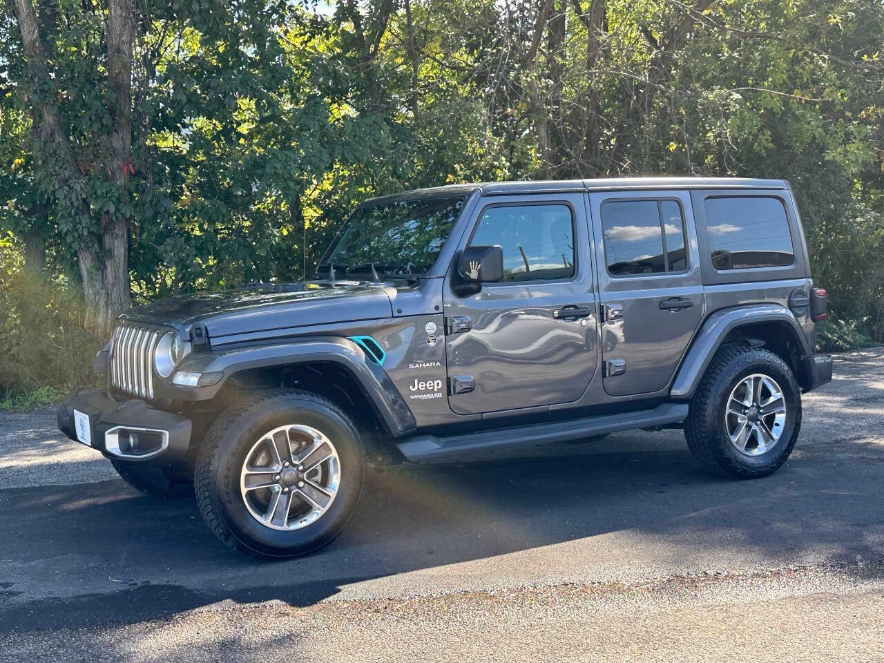 2018 Jeep Wrangler Unlimited Sahara 4x4 4dr SUV (midyear release)