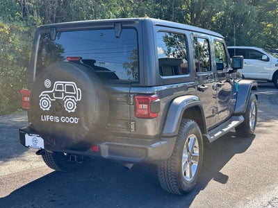 2018 Jeep Wrangler Unlimited Sahara 4x4 4dr SUV (midyear release)