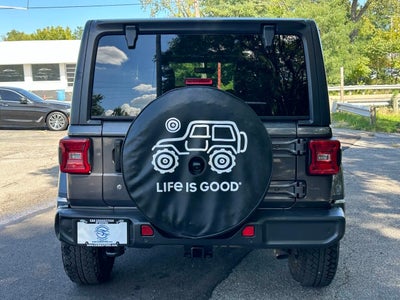 2018 Jeep Wrangler Unlimited Sahara 4x4 4dr SUV (midyear release)