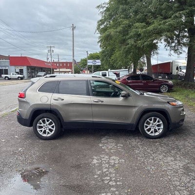 2016 Jeep Cherokee Latitude 4dr SUV