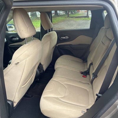 2016 Jeep Cherokee Latitude 4dr SUV