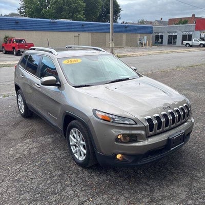 2016 Jeep Cherokee Latitude 4dr SUV