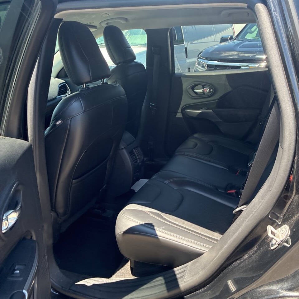2019 Jeep Cherokee Limited 4x4 4dr SUV