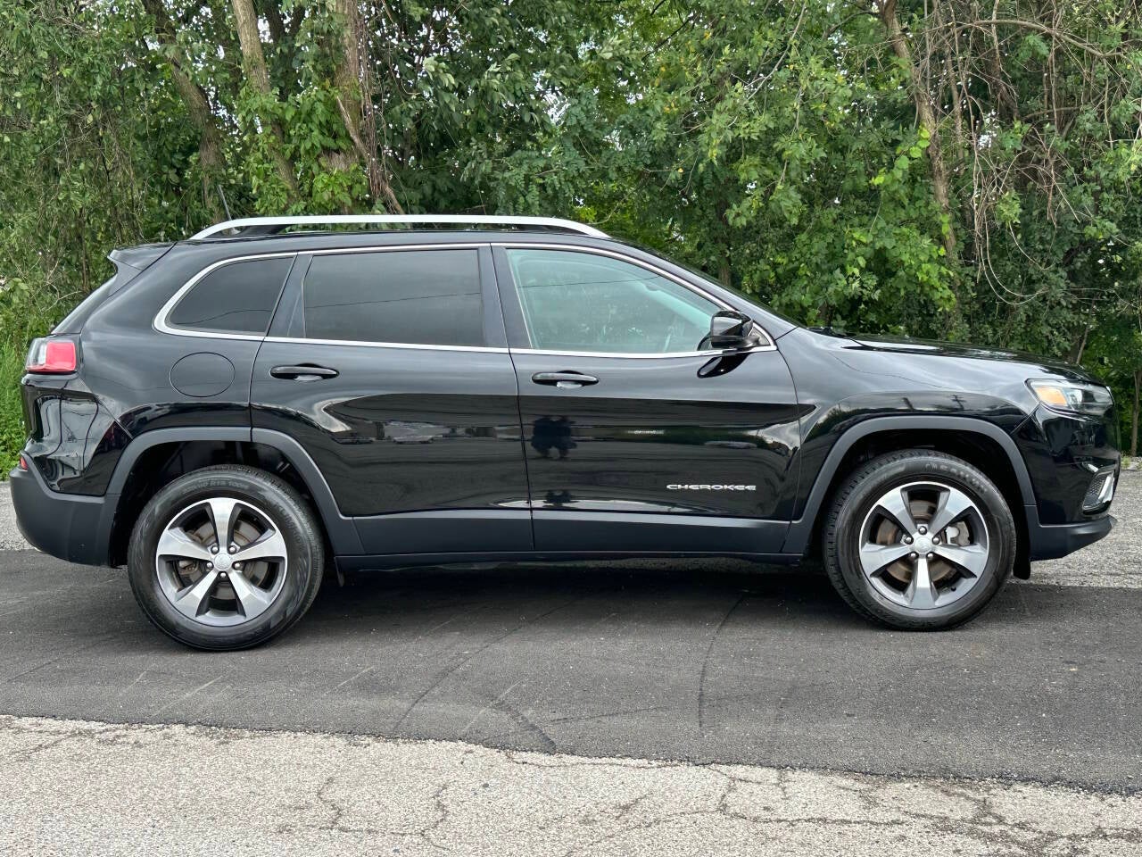 2019 Jeep Cherokee Limited 4x4 4dr SUV