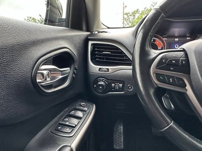 2019 Jeep Cherokee Limited 4x4 4dr SUV