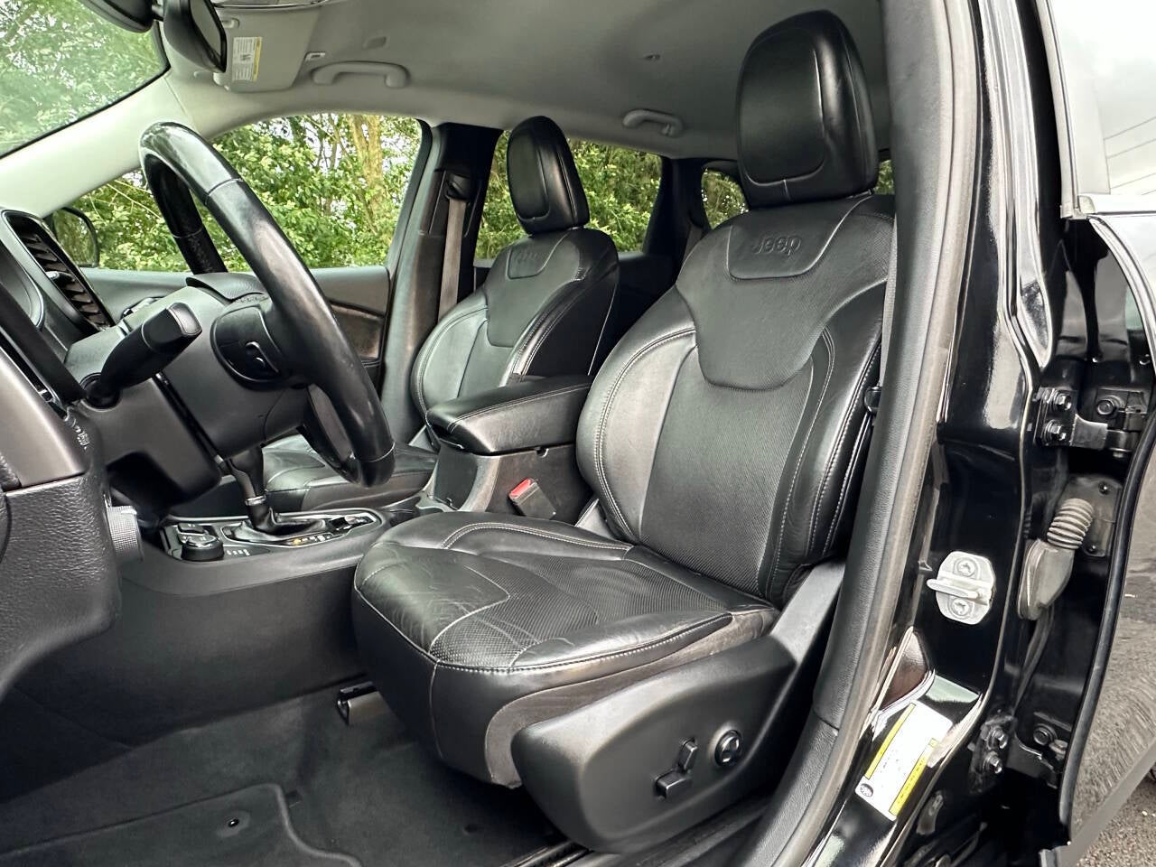2019 Jeep Cherokee Limited 4x4 4dr SUV