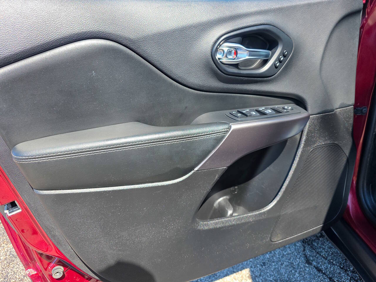 2019 Jeep Cherokee Limited 4x4 4dr SUV