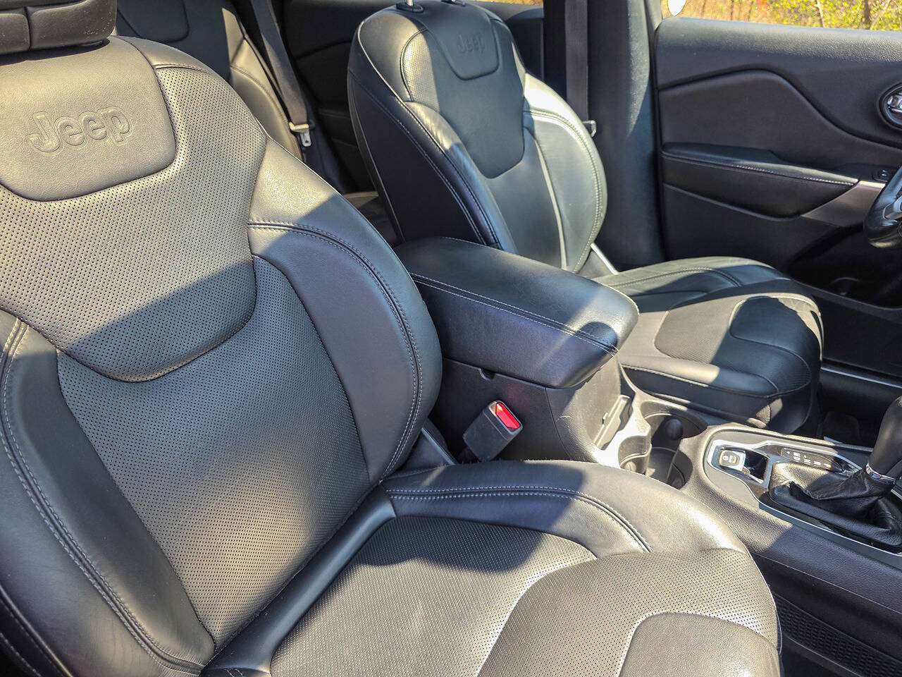 2019 Jeep Cherokee Limited 4x4 4dr SUV