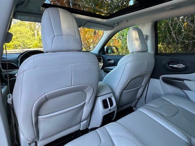 2020 Jeep Cherokee Limited 4x4 4dr SUV