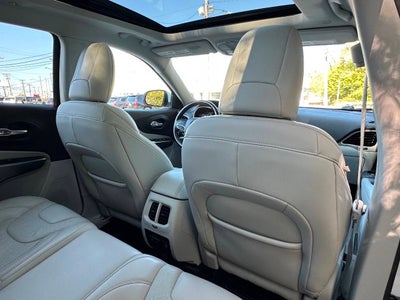 2020 Jeep Cherokee Limited 4x4 4dr SUV