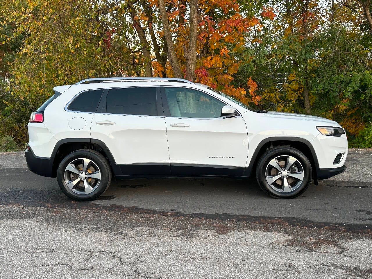 2020 Jeep Cherokee Limited 4x4 4dr SUV