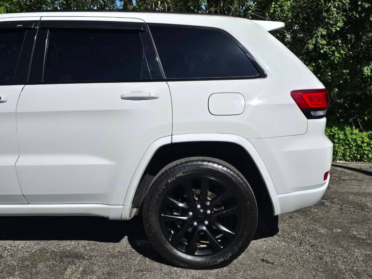 2019 Jeep Grand Cherokee Altitude 4x4 4dr SUV