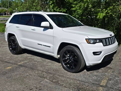 2019 Jeep Grand Cherokee Altitude 4x4 4dr SUV