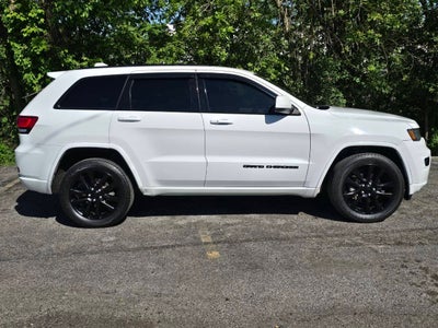 2019 Jeep Grand Cherokee Altitude 4x4 4dr SUV