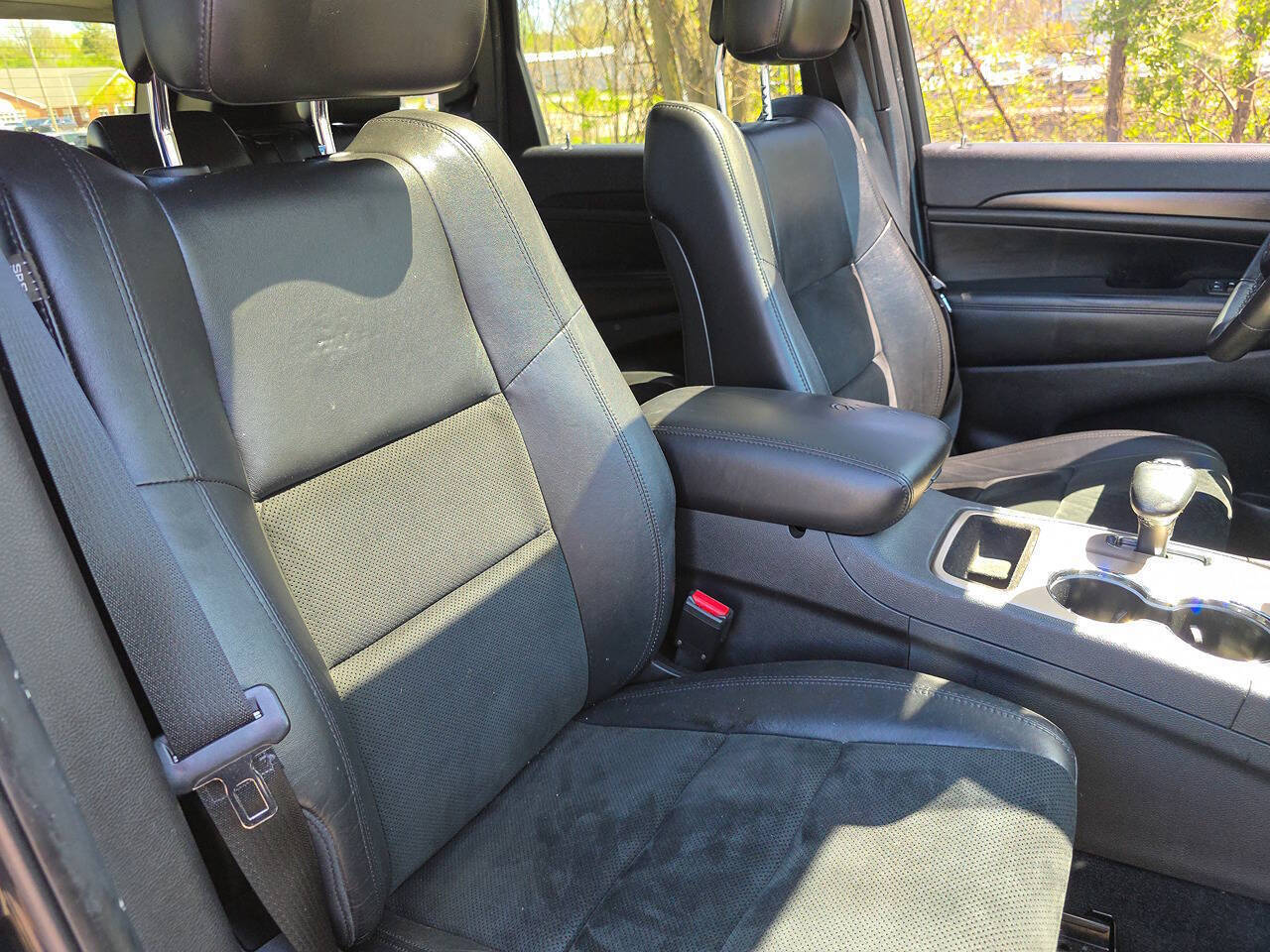 2014 Jeep Grand Cherokee Altitude 4x4 4dr SUV