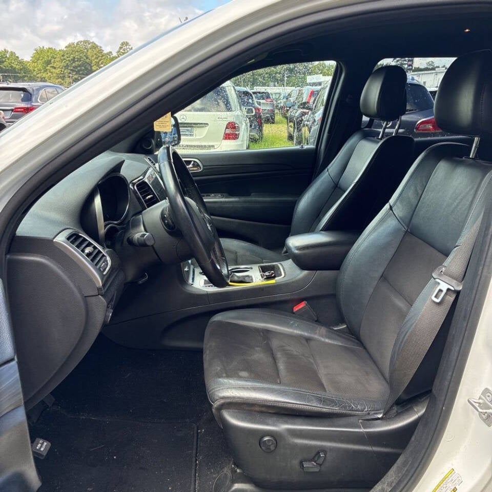 2019 Jeep Grand Cherokee Altitude 4x4 4dr SUV