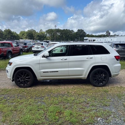 2019 Jeep Grand Cherokee Altitude 4x4 4dr SUV