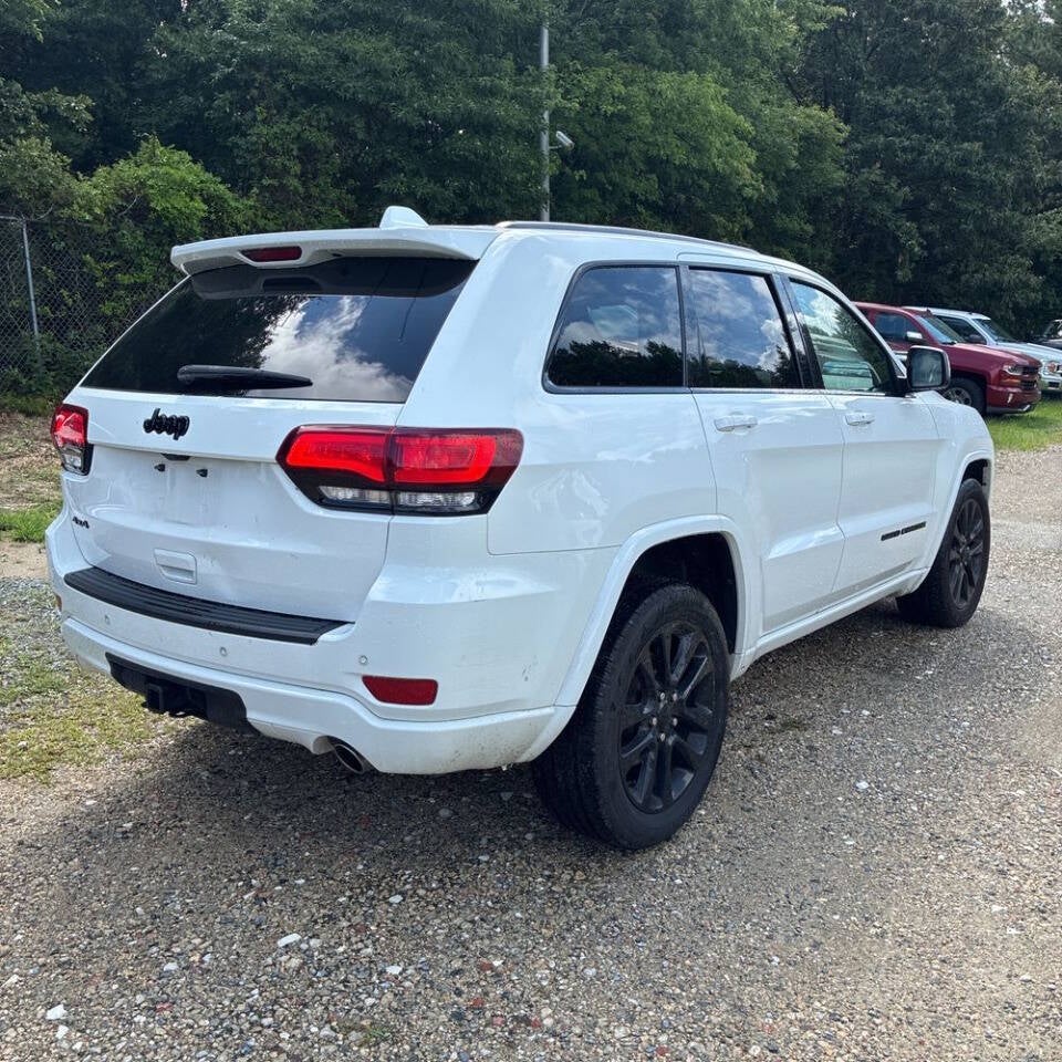 2019 Jeep Grand Cherokee Altitude 4x4 4dr SUV