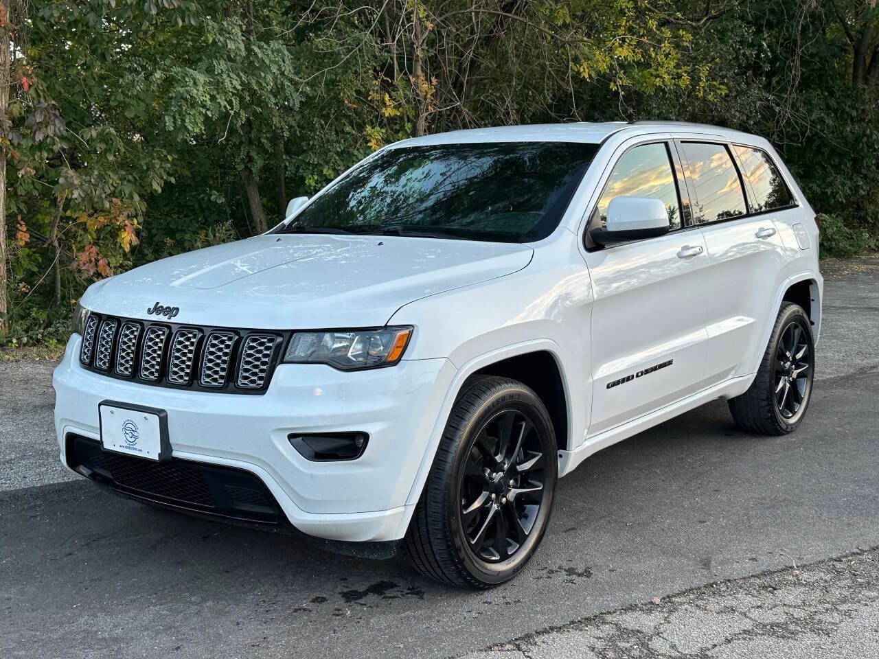 2019 Jeep Grand Cherokee Altitude 4x4 4dr SUV