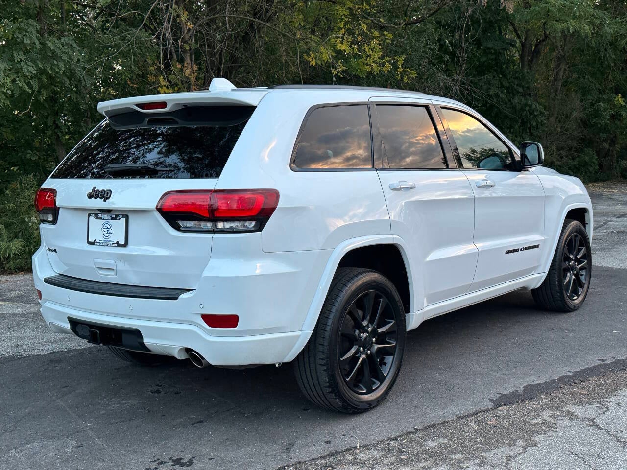2019 Jeep Grand Cherokee Altitude 4x4 4dr SUV