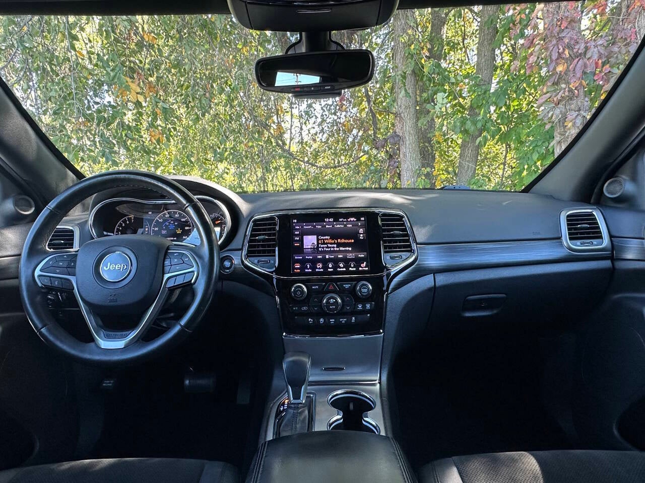 2019 Jeep Grand Cherokee Altitude 4x4 4dr SUV