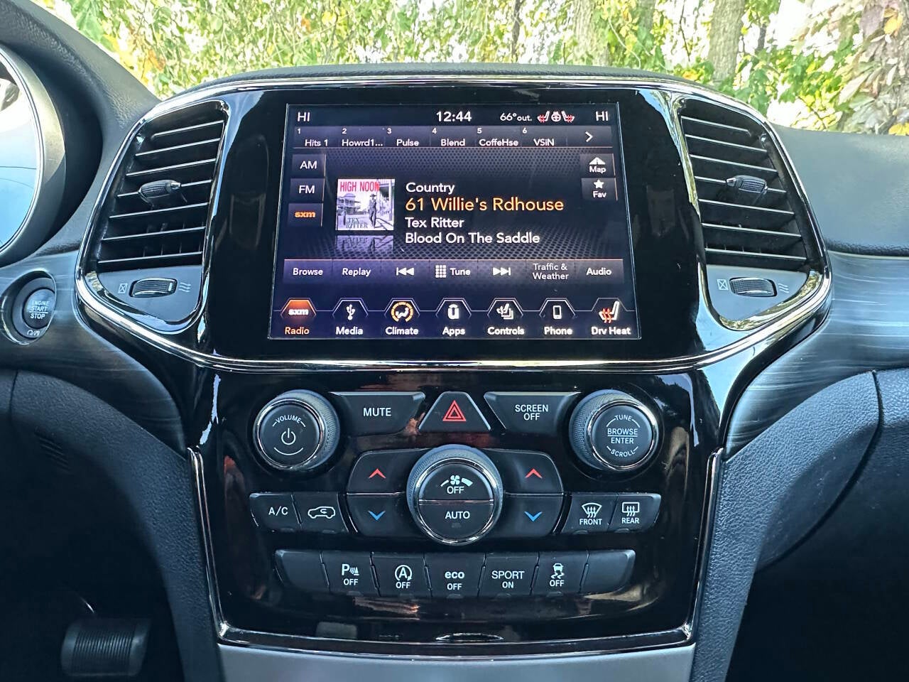 2019 Jeep Grand Cherokee Altitude 4x4 4dr SUV