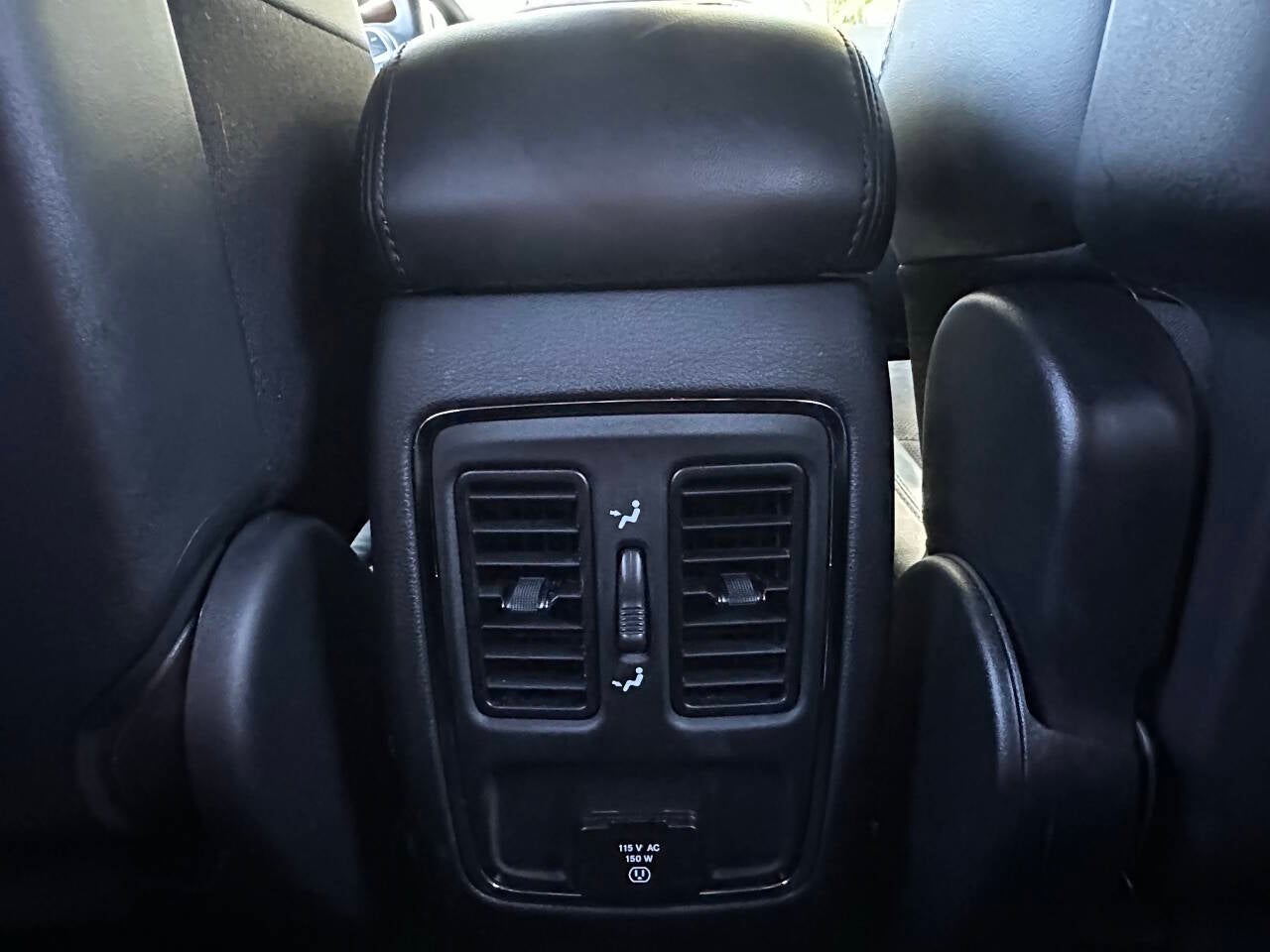 2019 Jeep Grand Cherokee Altitude 4x4 4dr SUV