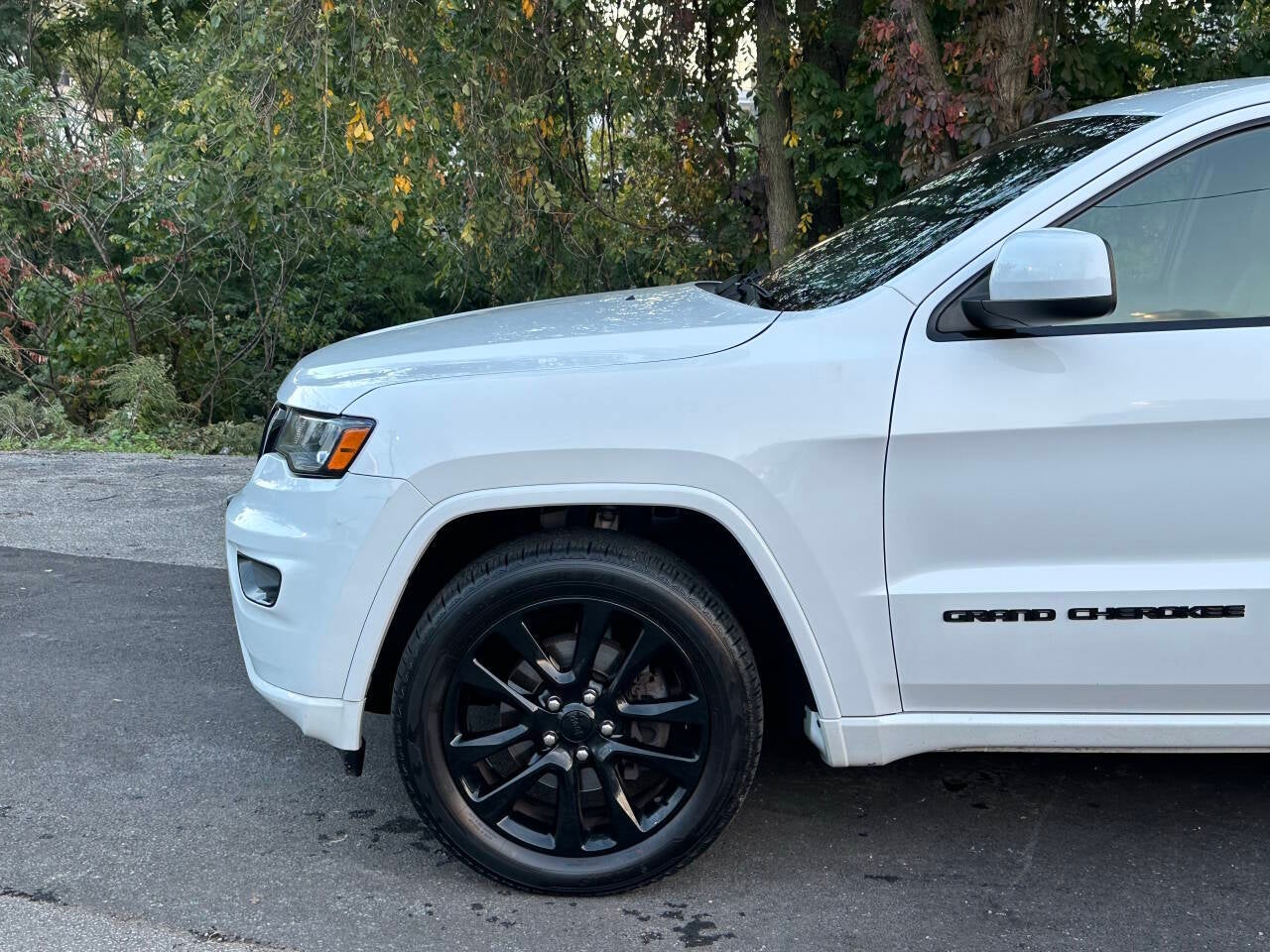 2019 Jeep Grand Cherokee Altitude 4x4 4dr SUV