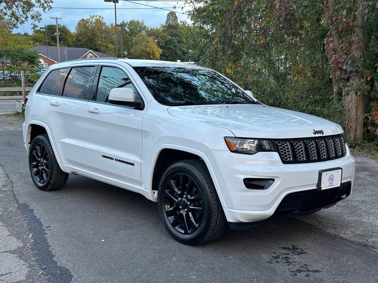 2019 Jeep Grand Cherokee Altitude 4x4 4dr SUV