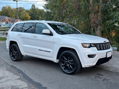 2019 Jeep Grand Cherokee Altitude 4x4 4dr SUV