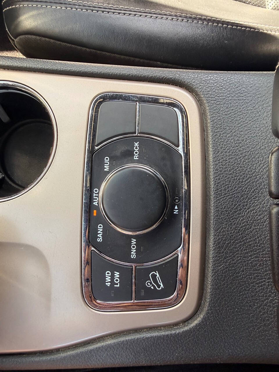 2015 Jeep Grand Cherokee Limited 4x4 4dr SUV