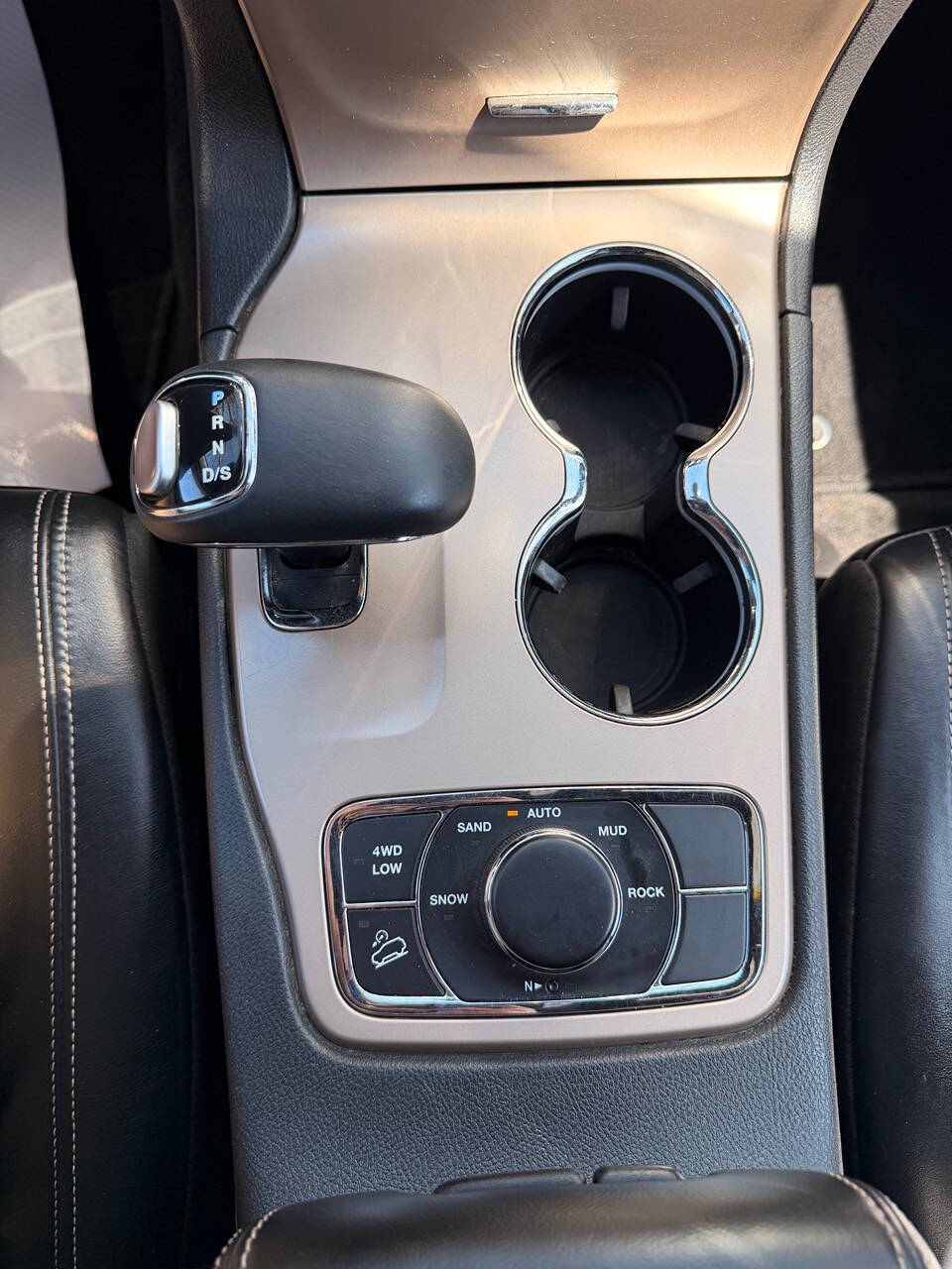 2015 Jeep Grand Cherokee Limited 4x4 4dr SUV