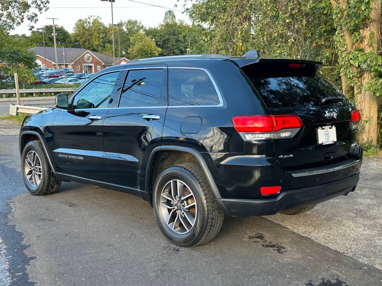 2019 Jeep Grand Cherokee Limited 4x4 4dr SUV