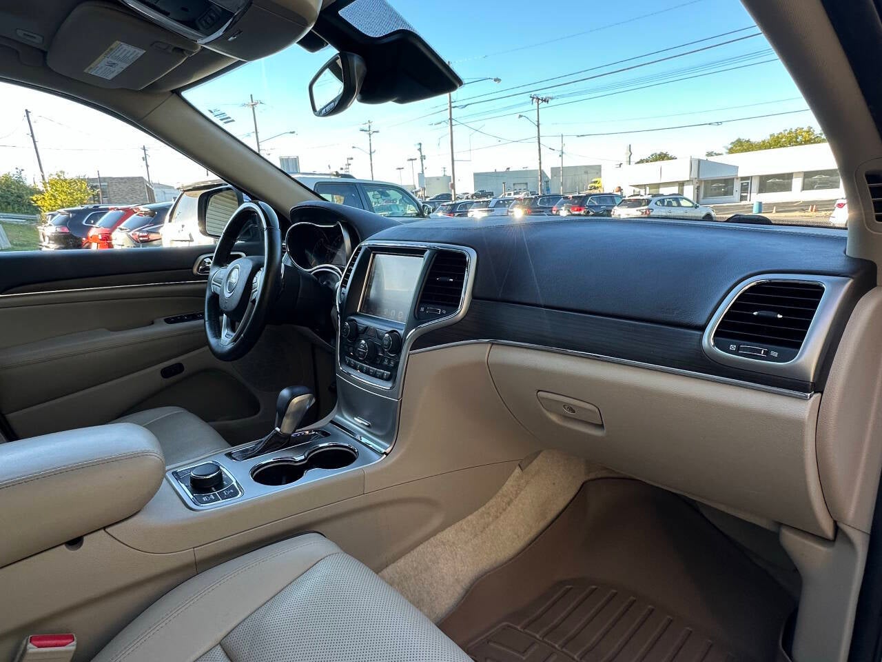 2017 Jeep Grand Cherokee Overland 4x4 4dr SUV
