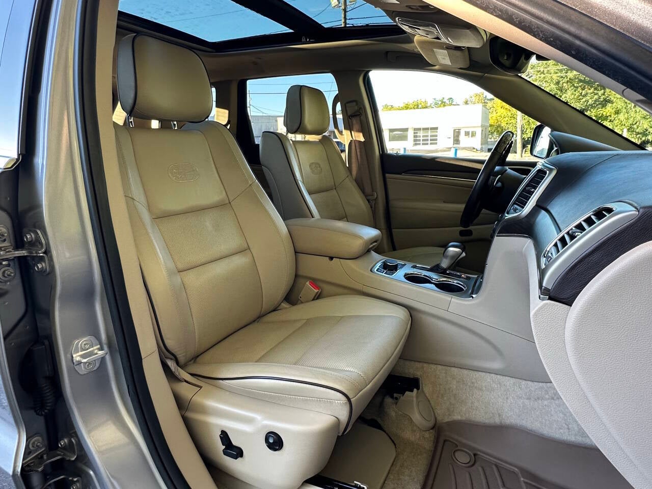 2017 Jeep Grand Cherokee Overland 4x4 4dr SUV