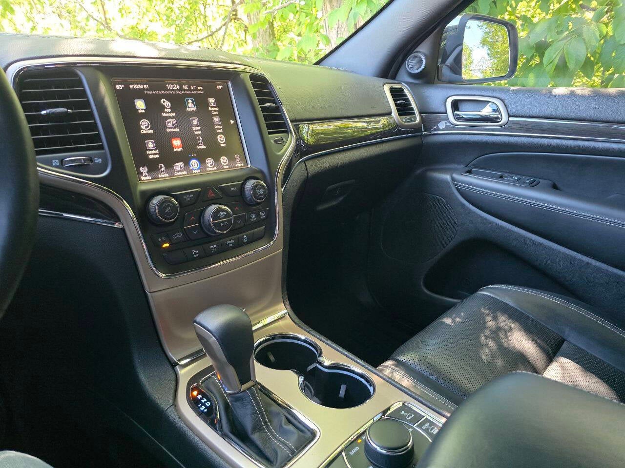 2017 Jeep Grand Cherokee Overland 4x4 4dr SUV